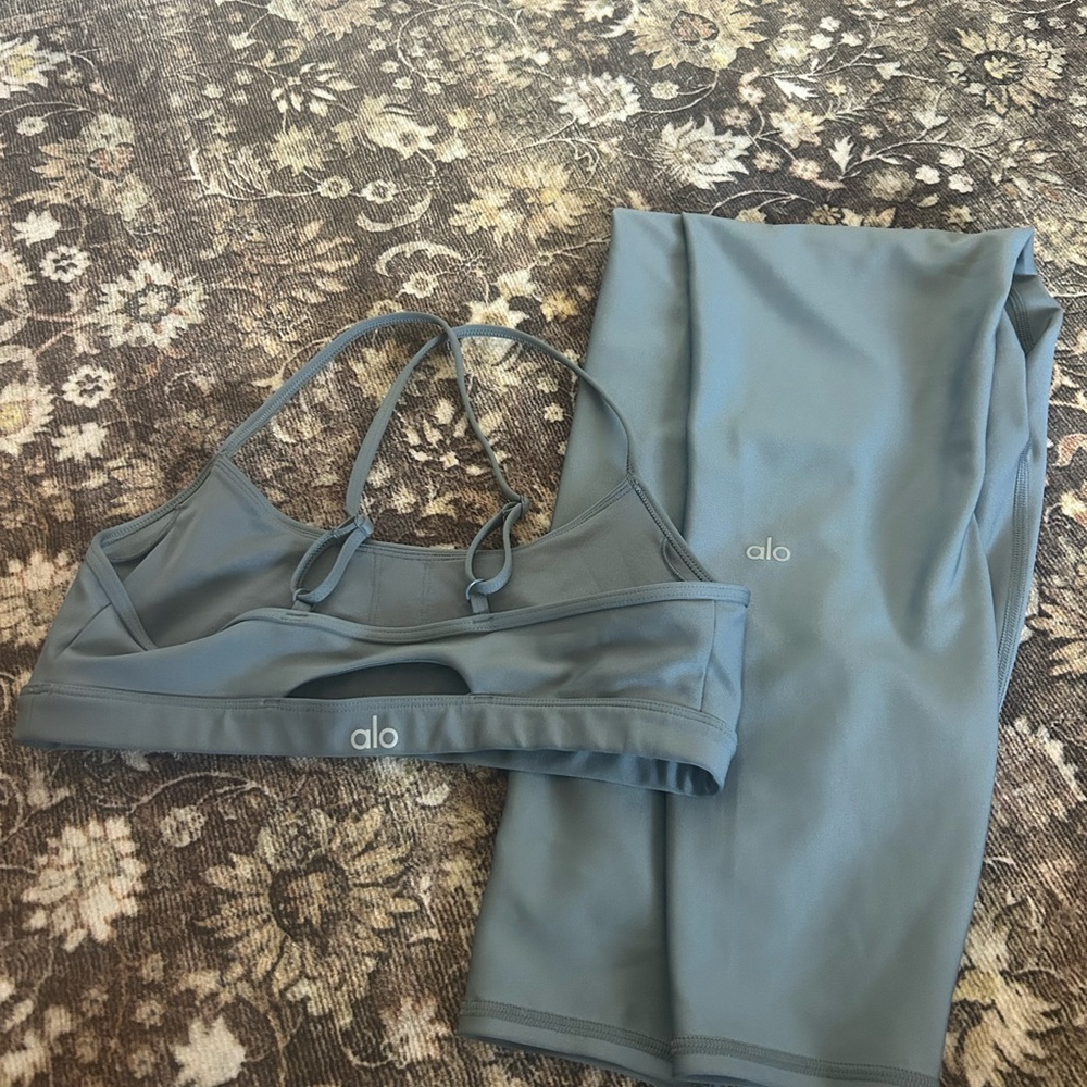 ALO grey Bra and Leggings Set